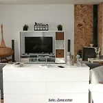 Casa Da Lameira *