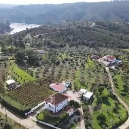 Casa Da Lameira *